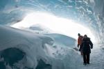 Into the glacier in "The Thing" 2011