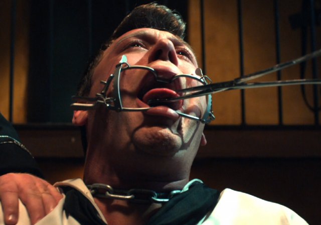 http://www.bloodygoodhorror.com/bgh/files/reviews/caps/TheFinalPic1.jpg